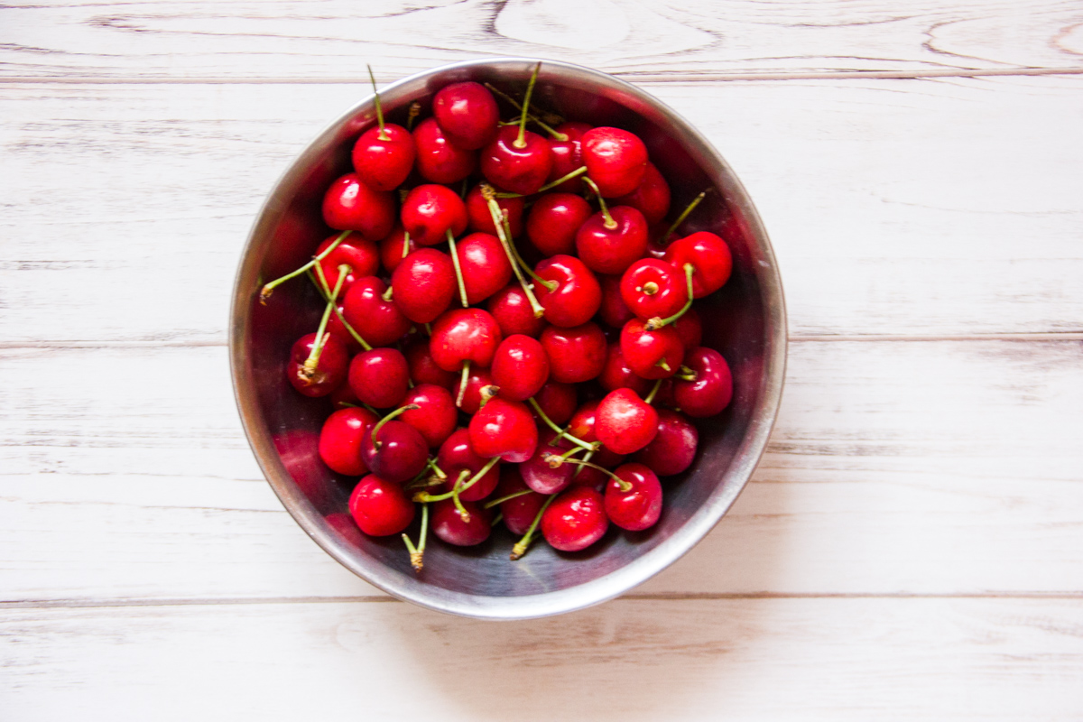 Ghiaccioli-ciliegie-latte-di-cocco-1