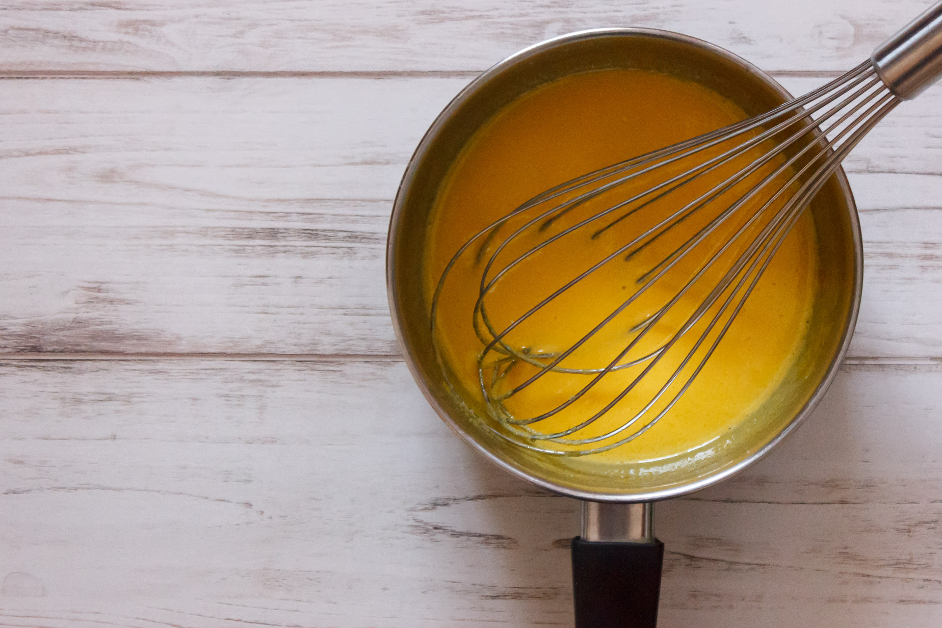 Crema pasticcera al vino liquoroso