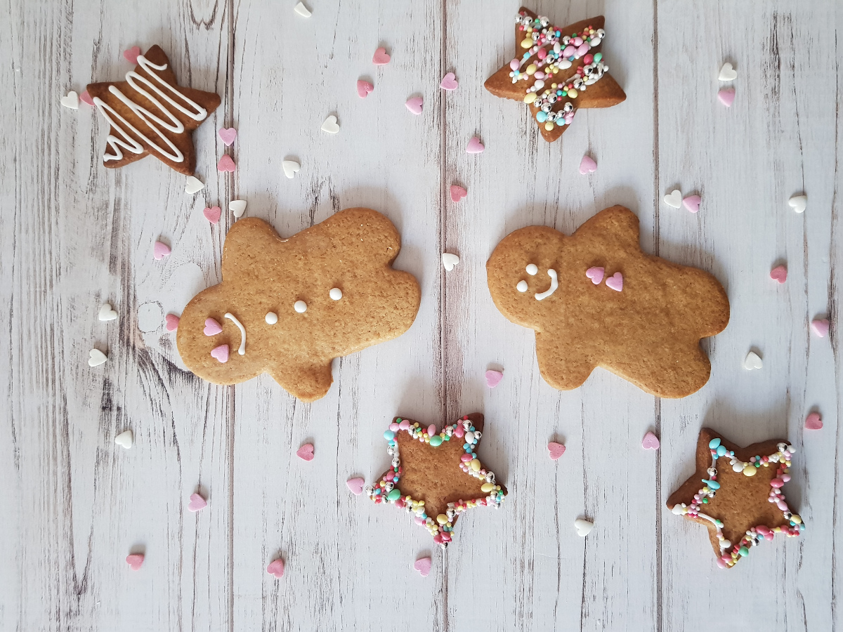 omini di pan di zenzero o gingerbread cookies