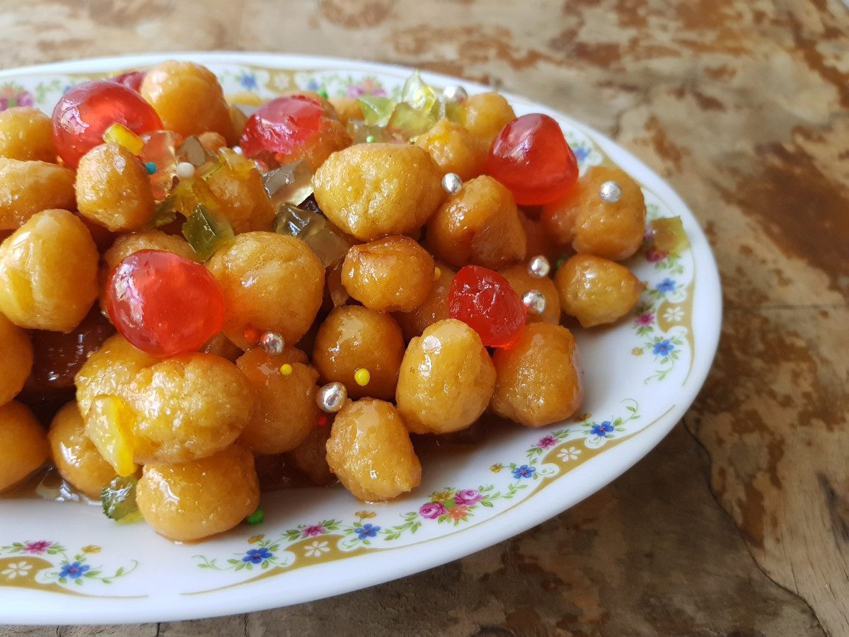 Struffoli napoletani
