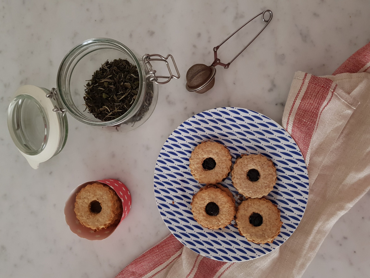 Biscotti integrali alla marmellata