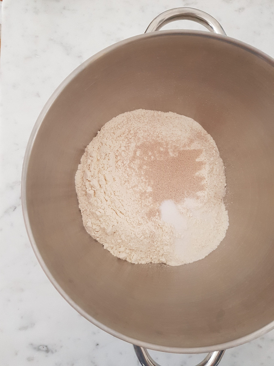 Focaccia dolce genovese