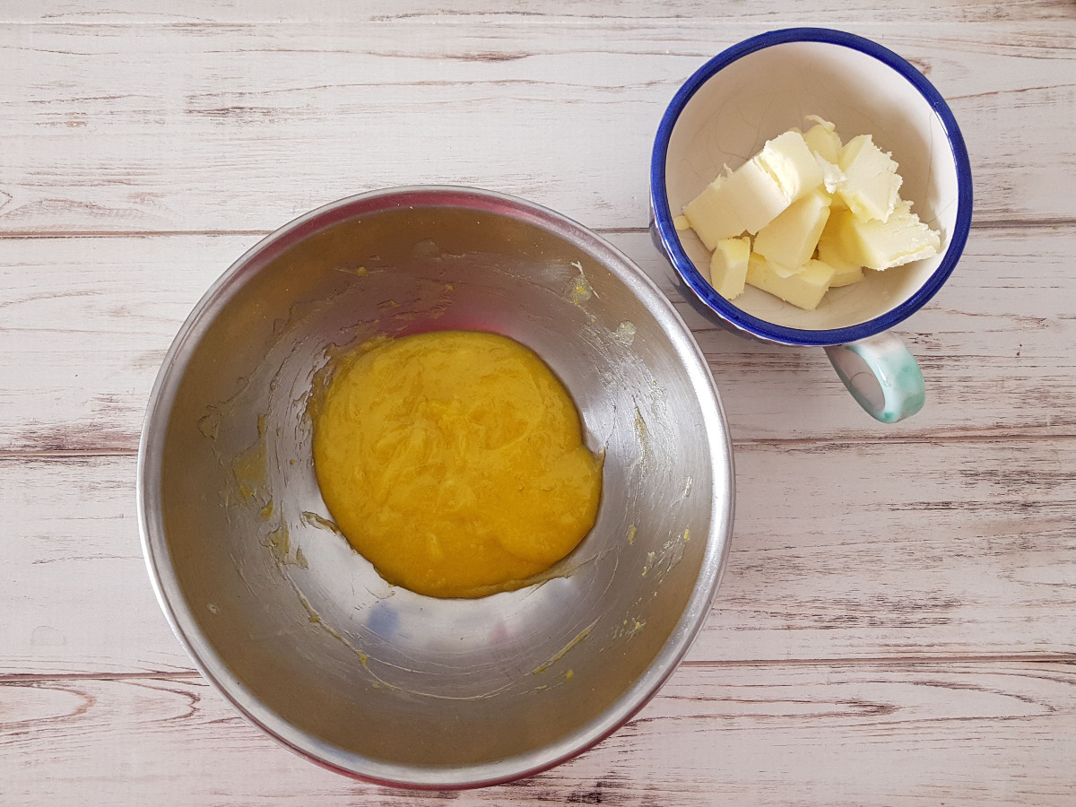 Lemon curd per delizia al limone