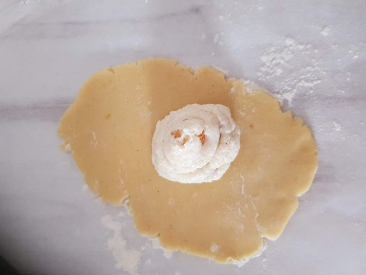 Preparare le sfogliatelle napoletane